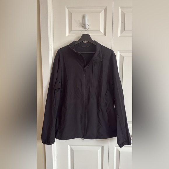 Lululemon Sojourn Windbreaker Jacket - Picture 1 of 2